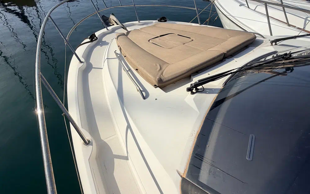 slider 5 Prestige Yachts 350 Fly