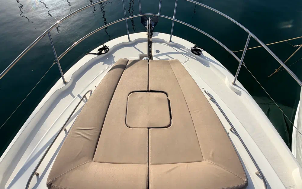 slider 7 Prestige Yachts 350 Fly