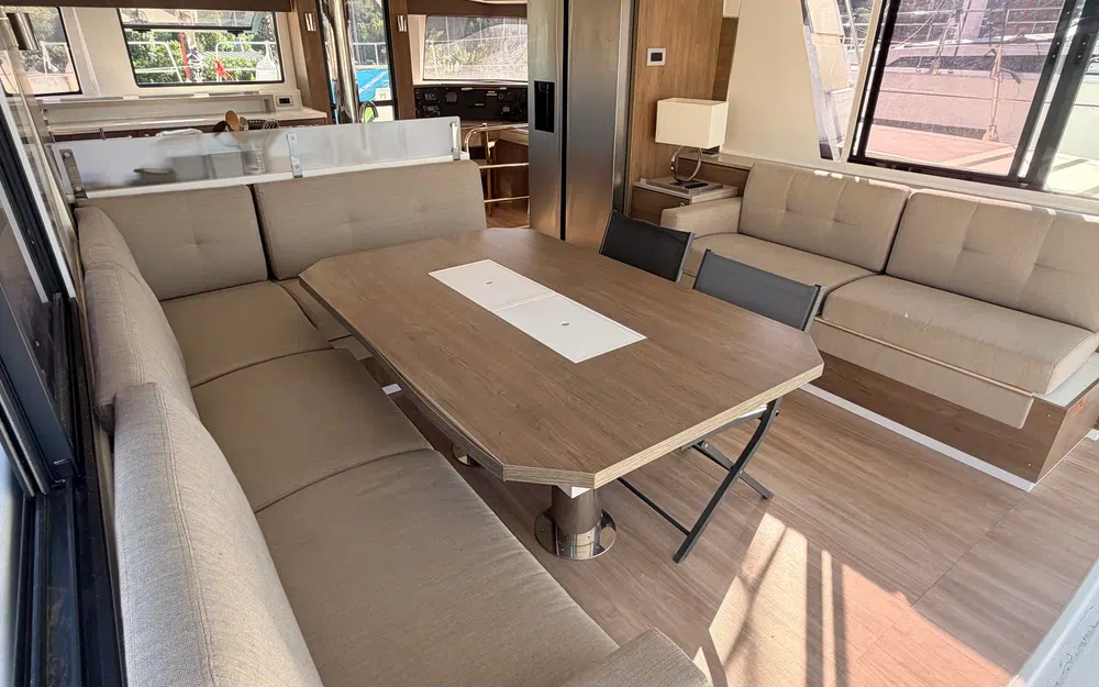 slider 8 Bali Catamarans Bali 4.6