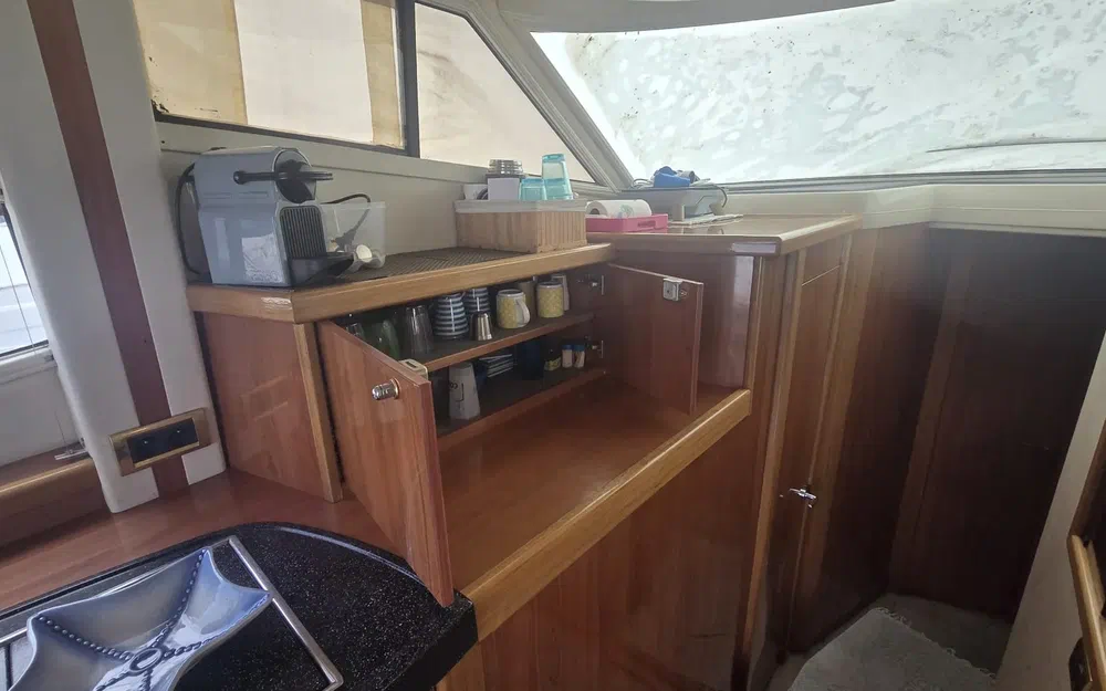 slider 41 Sealine 42.5