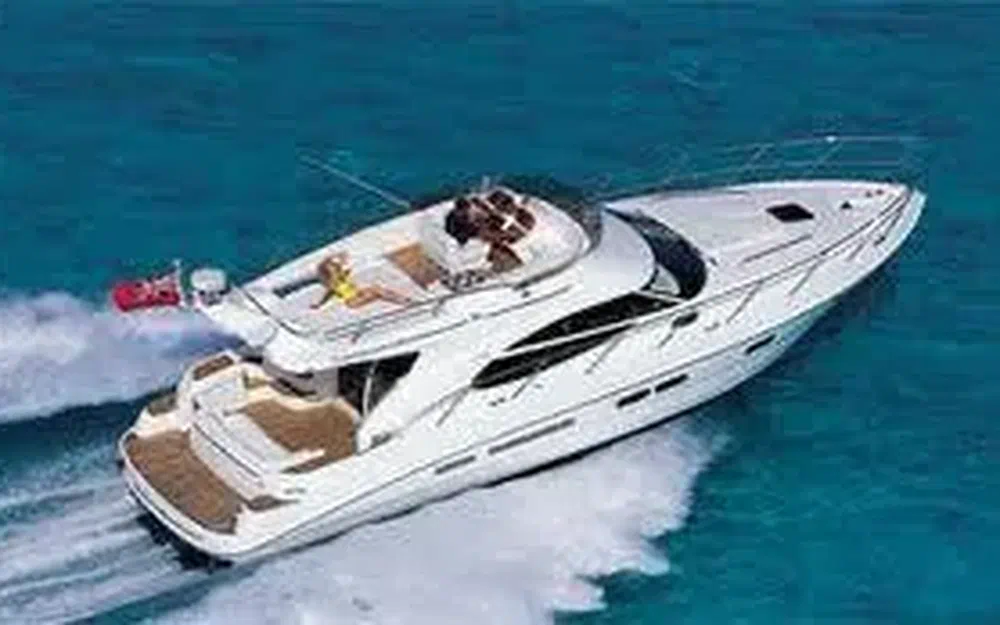 slider 1 Sealine 42.5