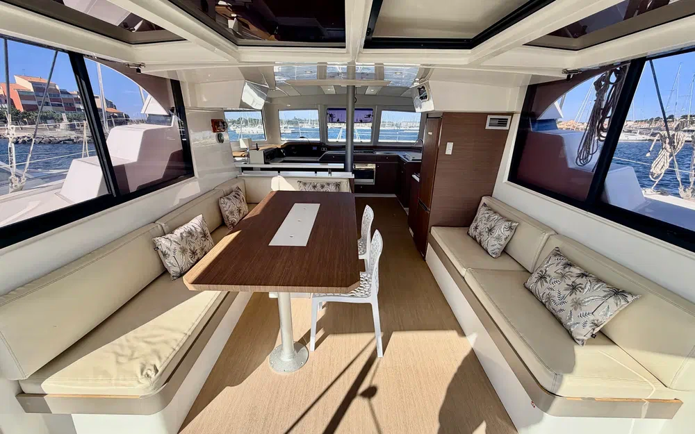 slider 6 Bali Catamarans Catspace