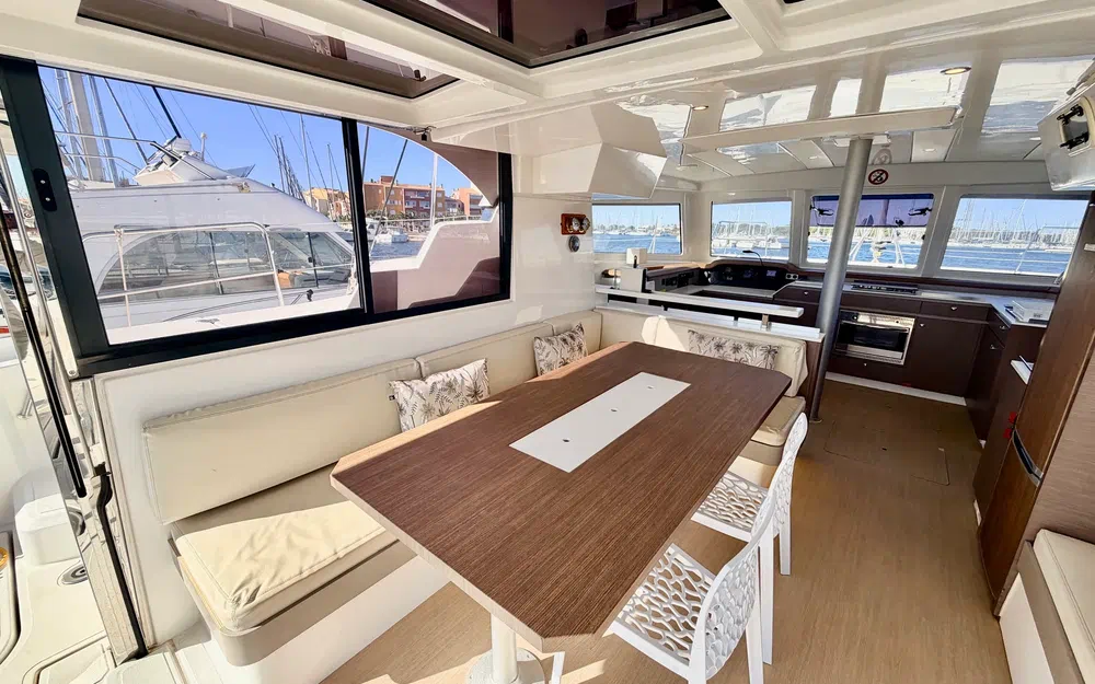 slider 7 Bali Catamarans Catspace
