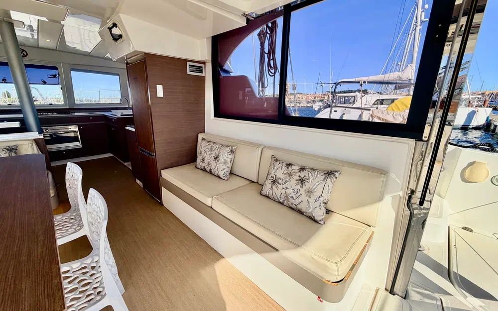 slider 24 Bali Catamarans Catspace