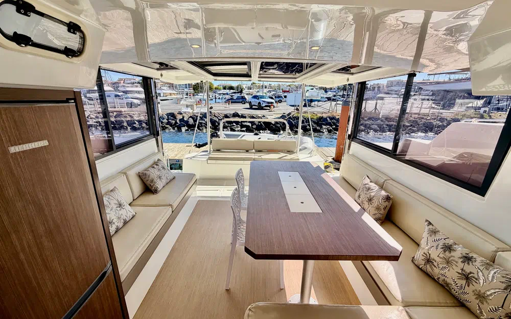 slider 23 Bali Catamarans Catspace