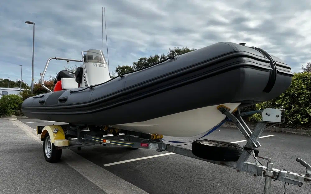 slider 3 Bombard Explorer 525 FB