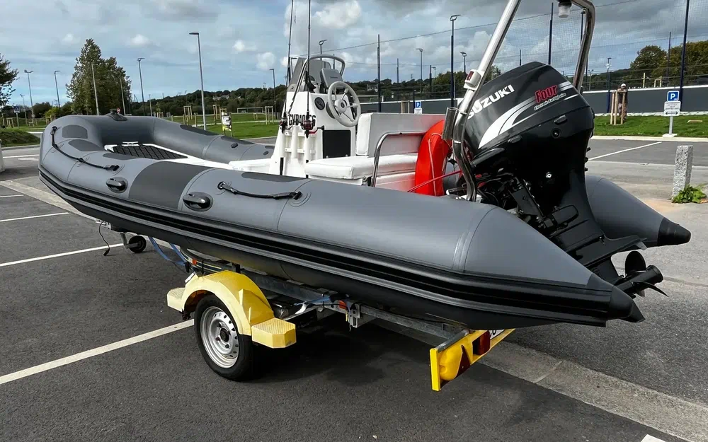 slider 7 Bombard Explorer 525 FB