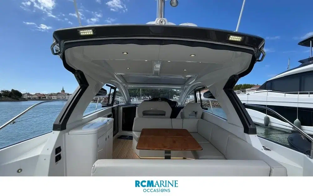 slider 17 Beneteau Gran Turismo 41