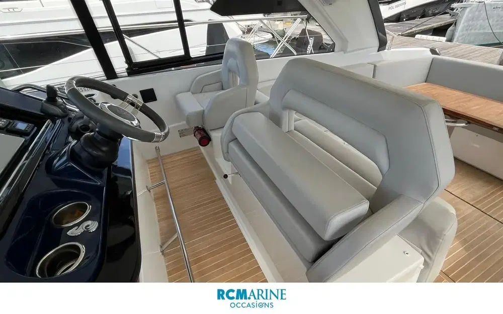 slider 20 Beneteau Gran Turismo 41