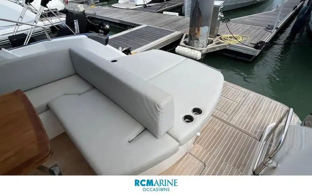 slider 5 Beneteau Gran Turismo 41