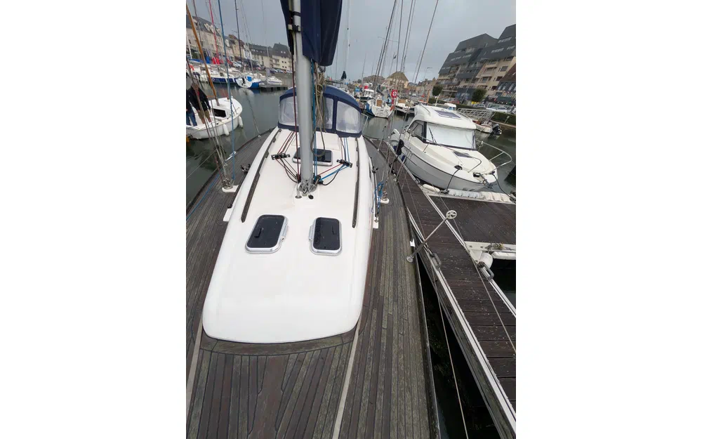 slider 12 Dufour 34