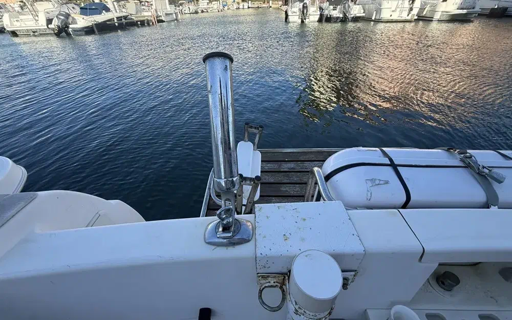 slider 13 Jeanneau Merry Fisher 695