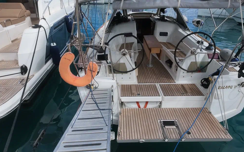 slider 12 Jeanneau Sun Odyssey 349