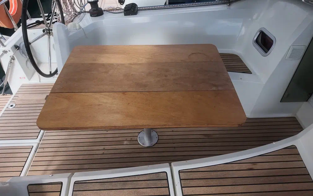 slider 14 Jeanneau Sun Odyssey 349
