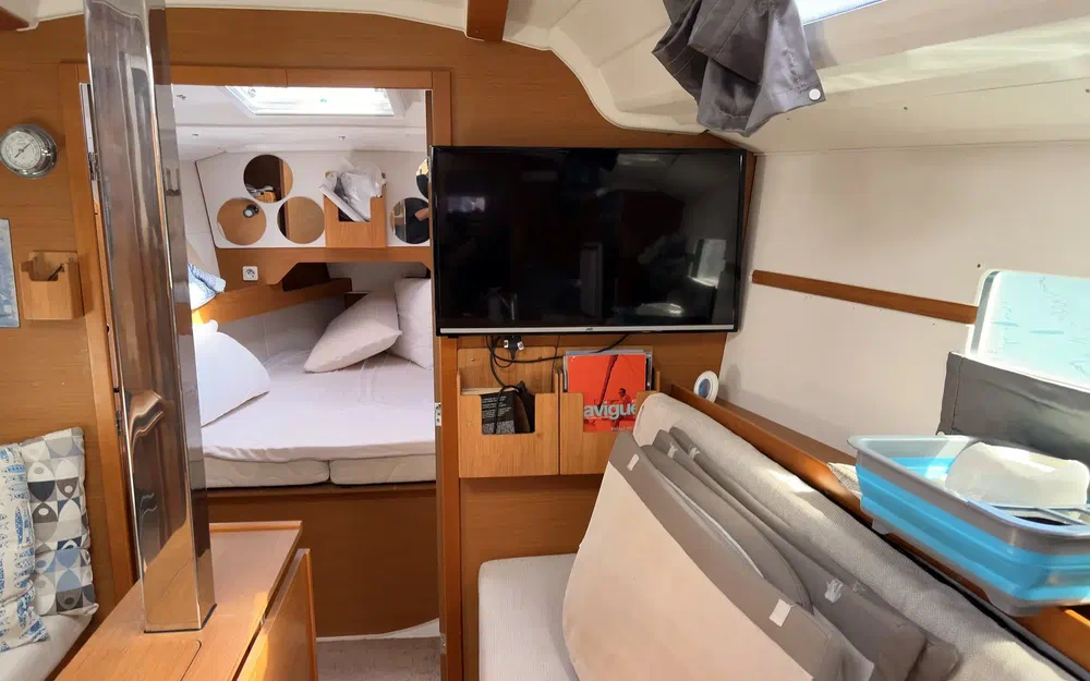 slider 22 Jeanneau Sun Odyssey 349