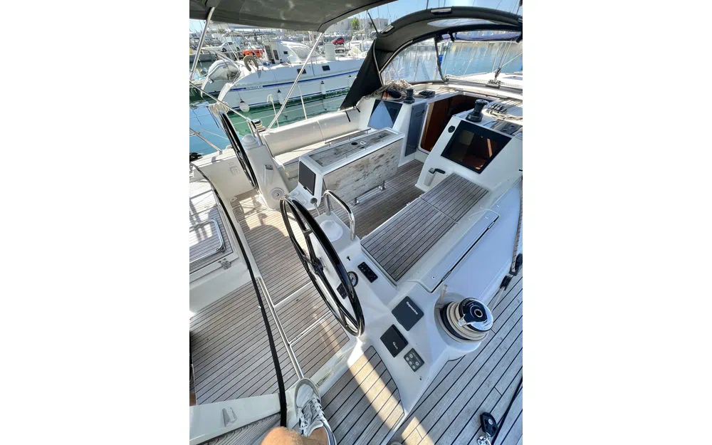 slider 10 Dufour 460 GL
