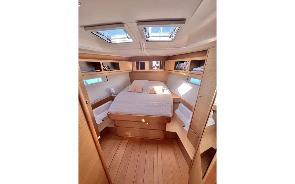 slider 76 Dufour 460 GL