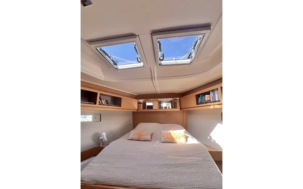 slider 77 Dufour 460 GL