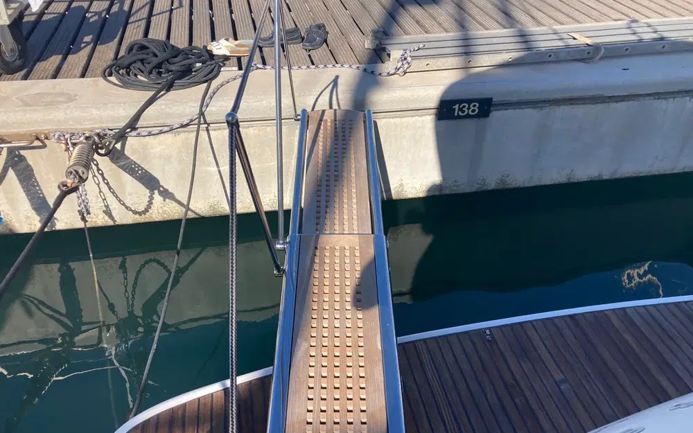 slider 10 Jeanneau Prestige 38 S
