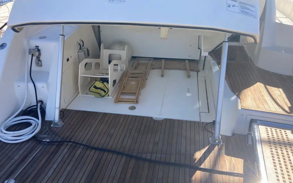 slider 17 Jeanneau Prestige 38 S