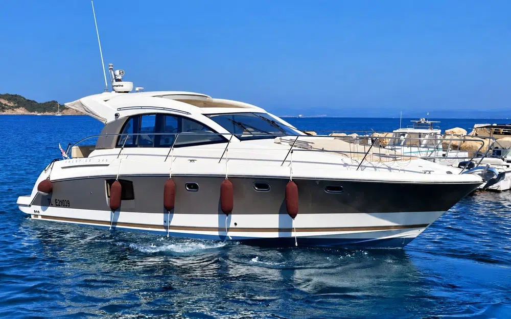 slider 1 Jeanneau Prestige 38 S