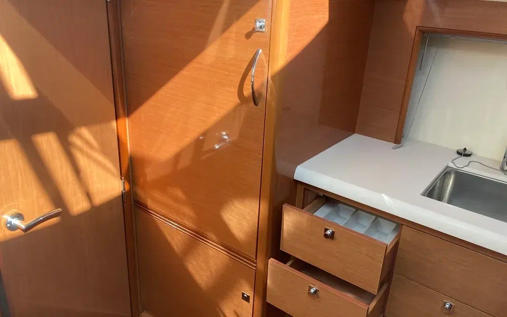 slider 27 Jeanneau Prestige 38 S