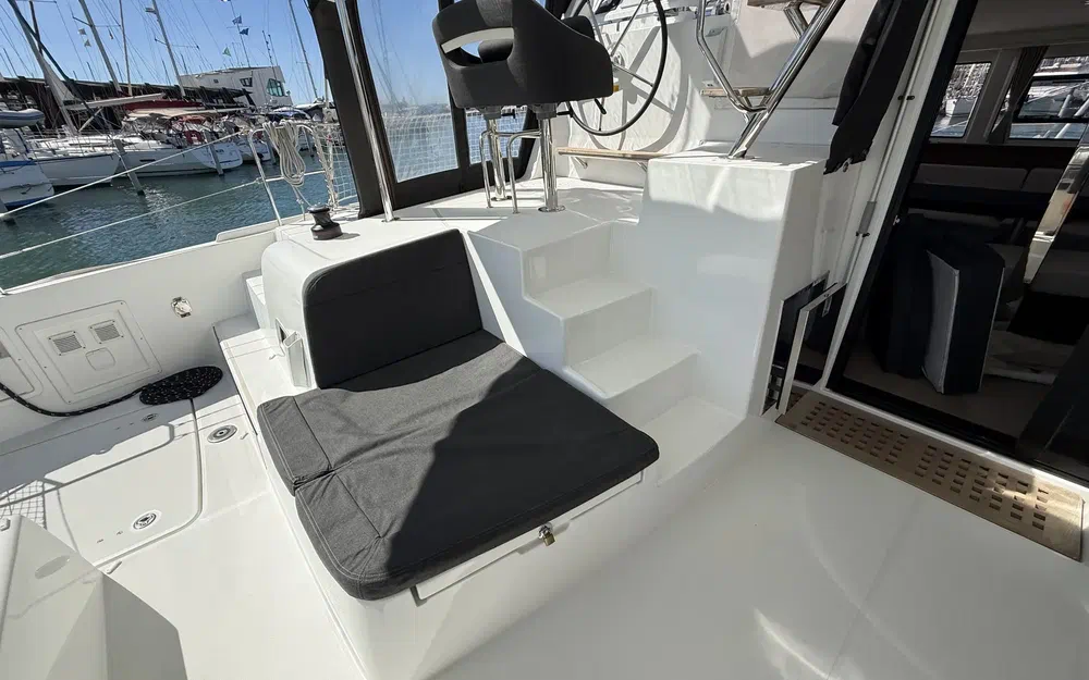slider 17 Lagoon 42