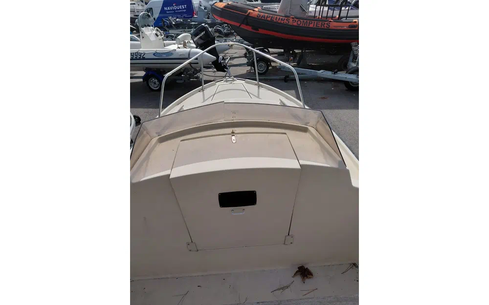slider 2 Beneteau Sunday 400
