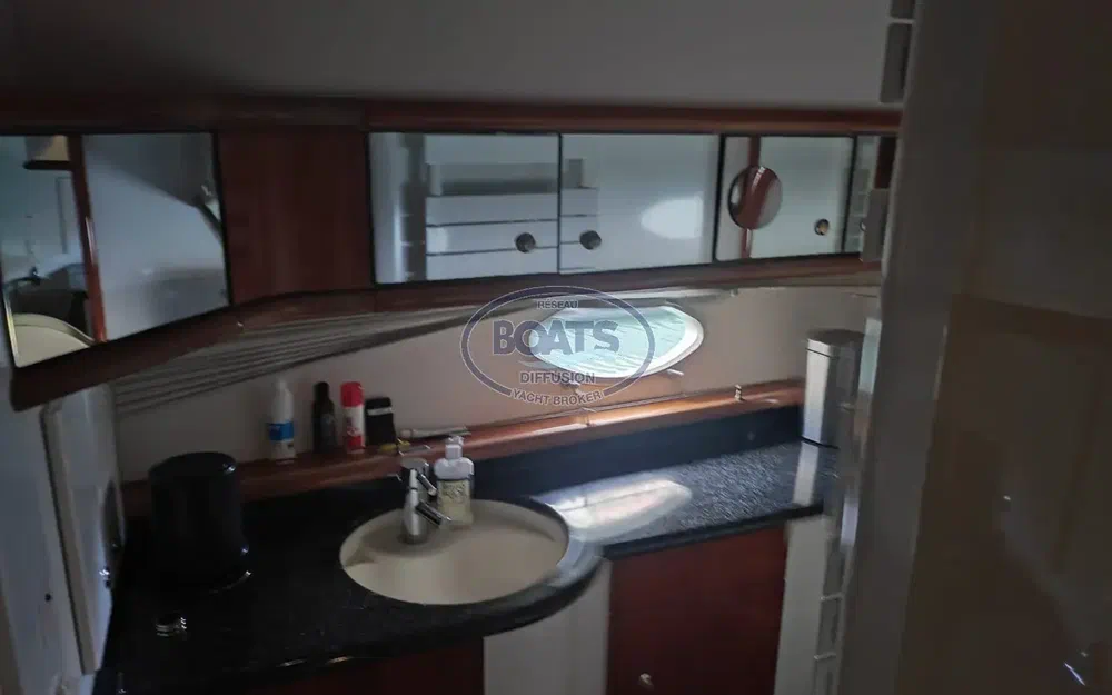 slider 9 Sunseeker Manhattan 58