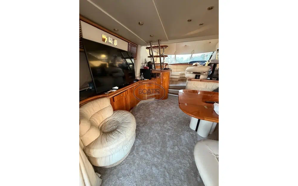 slider 2 Sunseeker Manhattan 58