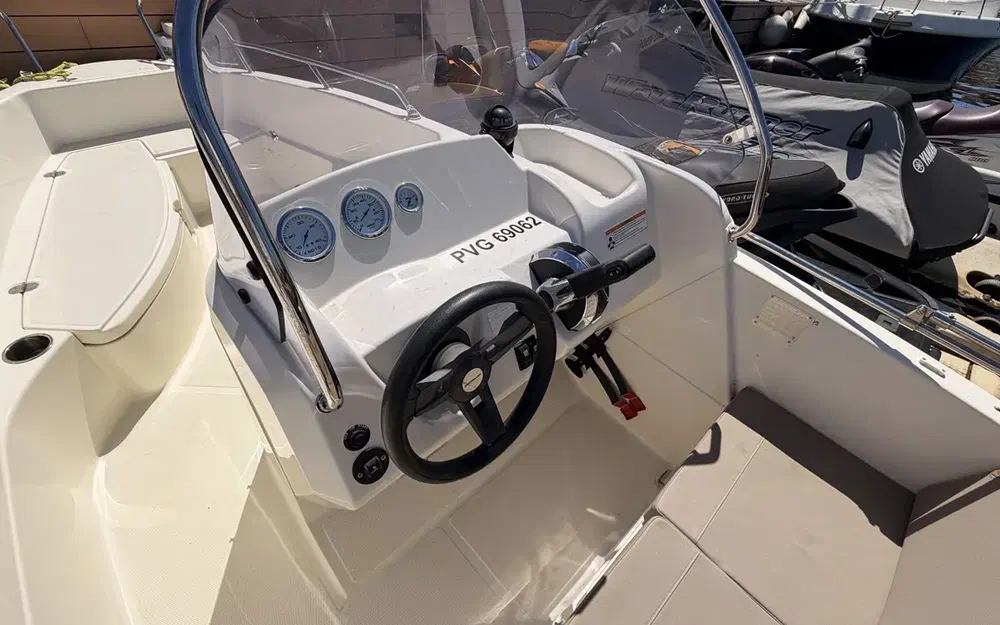 slider 12 Quicksilver Activ 455 Open