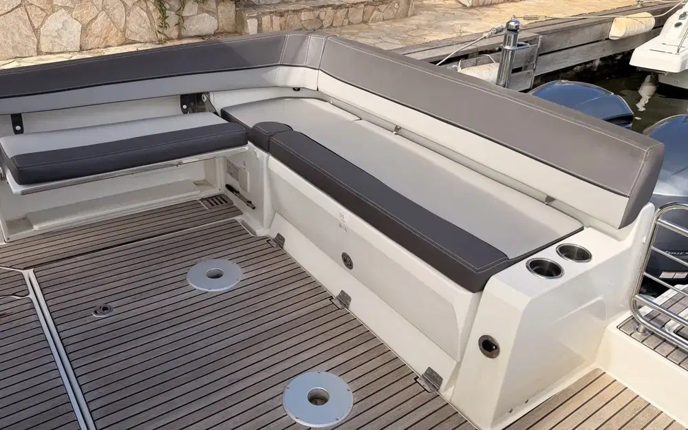 slider 22 Jeanneau Cap Camarat 9.0 CC