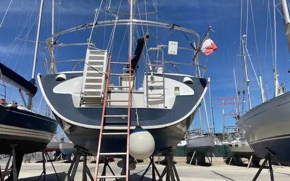 slider 6 Jeanneau Sun Odyssey 43