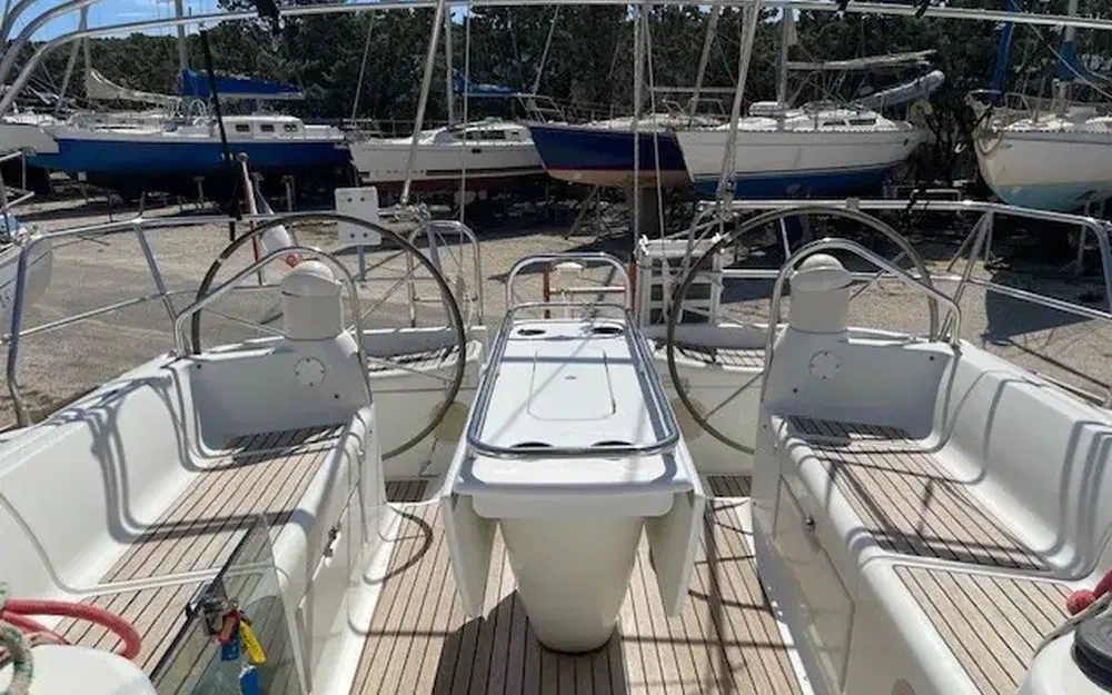 slider 7 Jeanneau Sun Odyssey 43