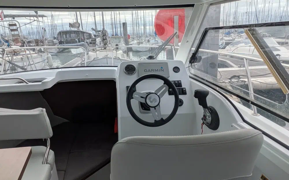 slider 11 Beneteau Antares 7 ANTARES 7 OB