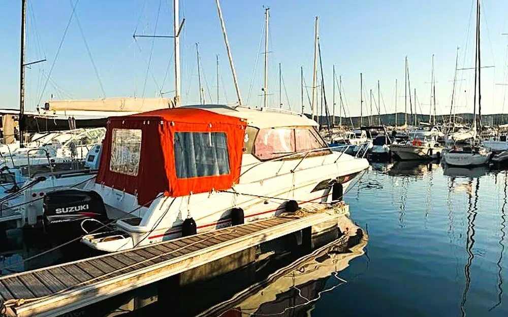 slider 2 Beneteau Antares 8.80 HB