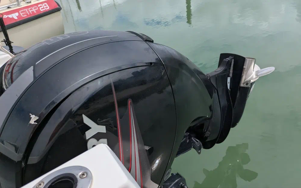 slider 16 Bella Boats 700 Raid