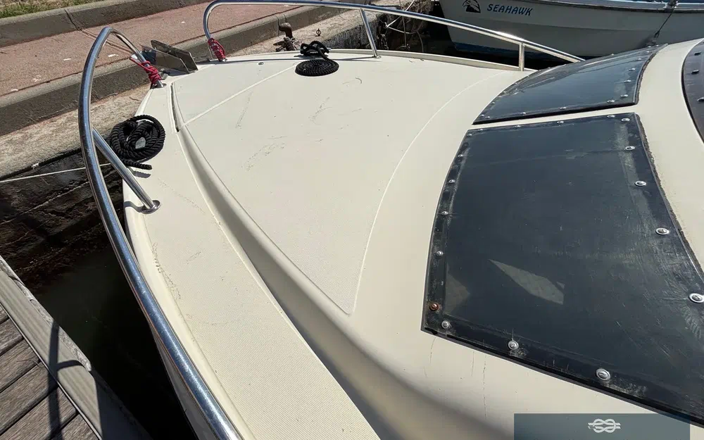 slider 14 Jeanneau Leader 650 Performance