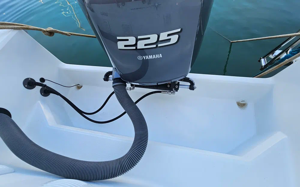 slider 12 Jeanneau Cap Camarat 7.5 CC Style