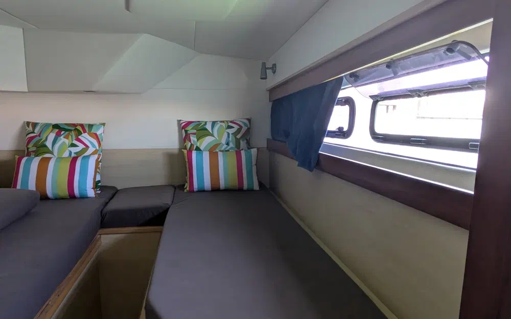 slider 18 Catana 47