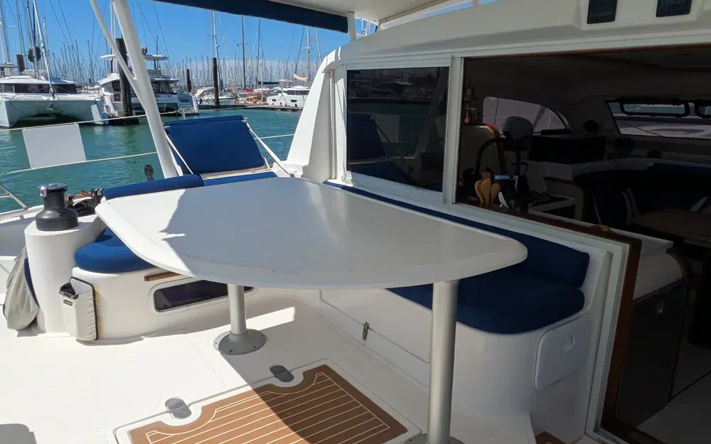 slider 11 Catana 47