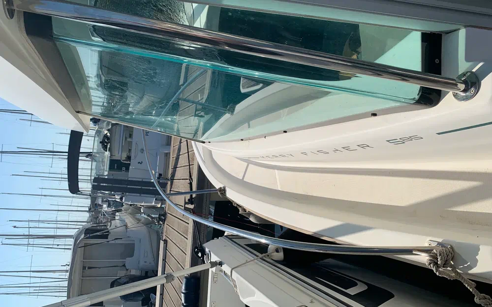 slider 2 Jeanneau Merry Fisher 585