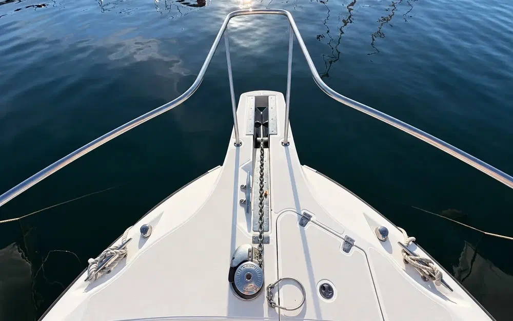 slider 16 Boston Whaler 305 Conquest