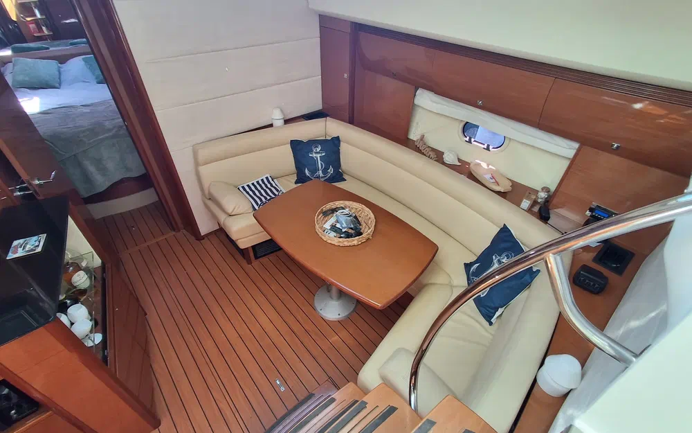 slider 10 Jeanneau Prestige 42 S