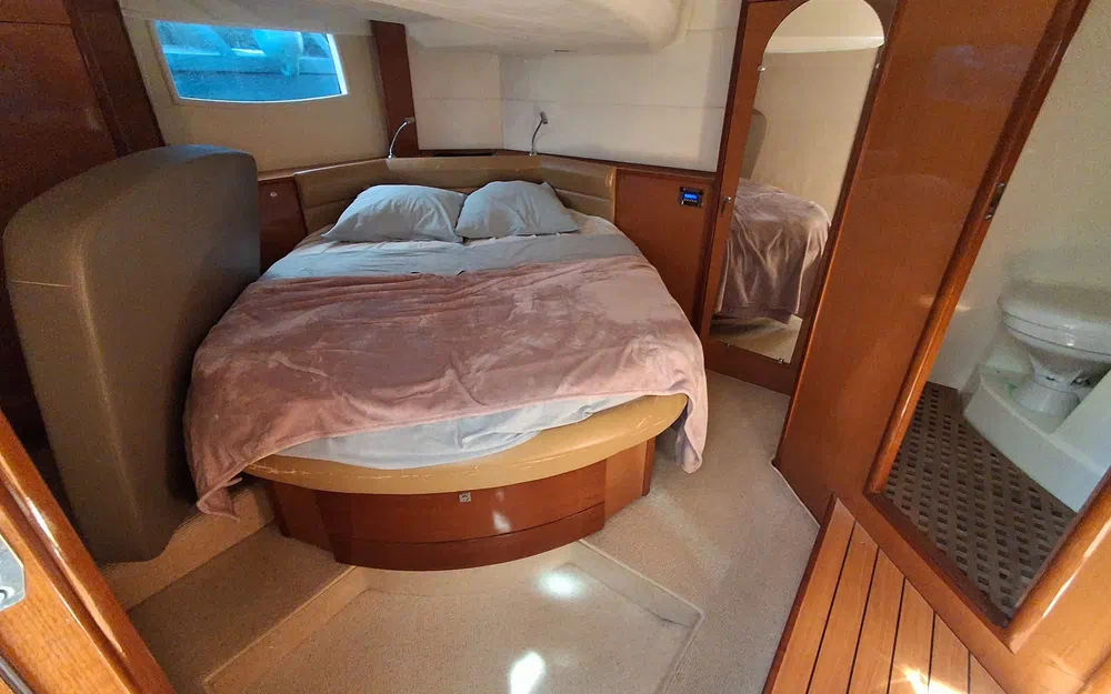 slider 12 Jeanneau Prestige 42 S