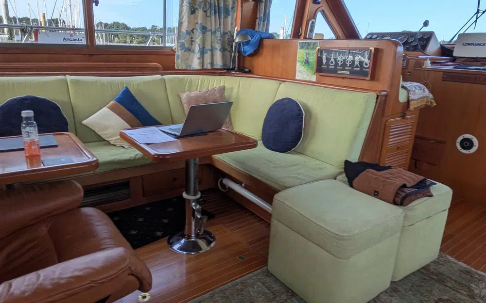 slider 10 Trader 58 Sunliner