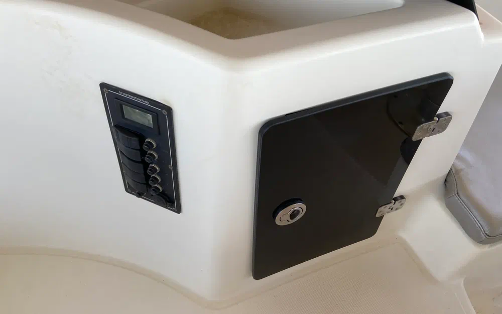 slider 11 Sealver Wave Boat 656