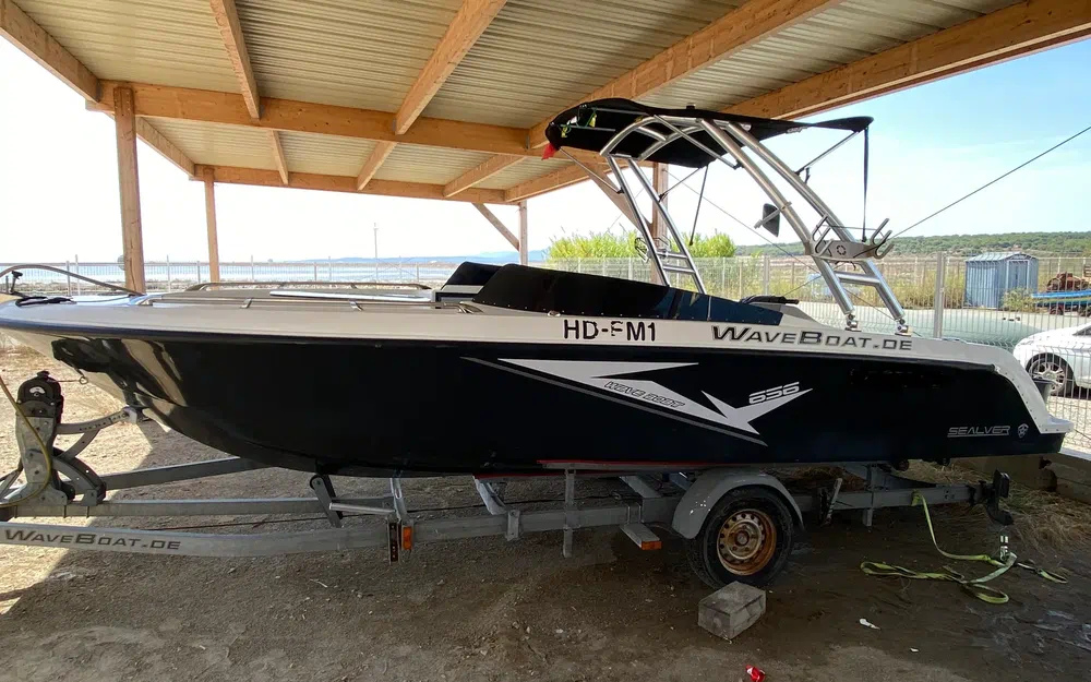 slider 1 Sealver Wave Boat 656