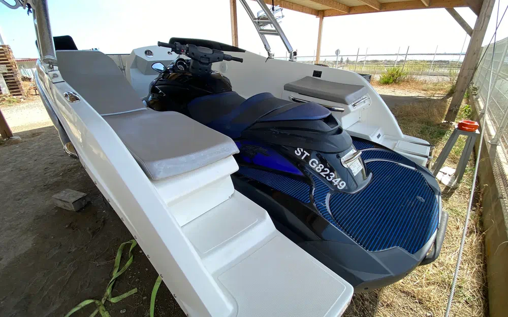 slider 2 Sealver Wave Boat 656