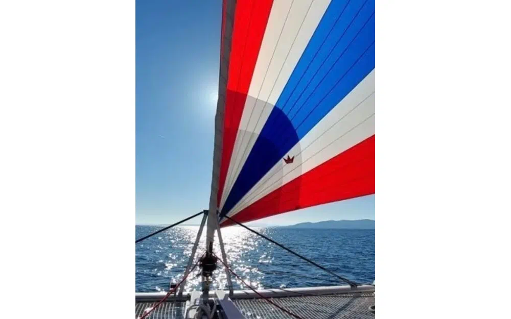 slider 22 Lagoon 46